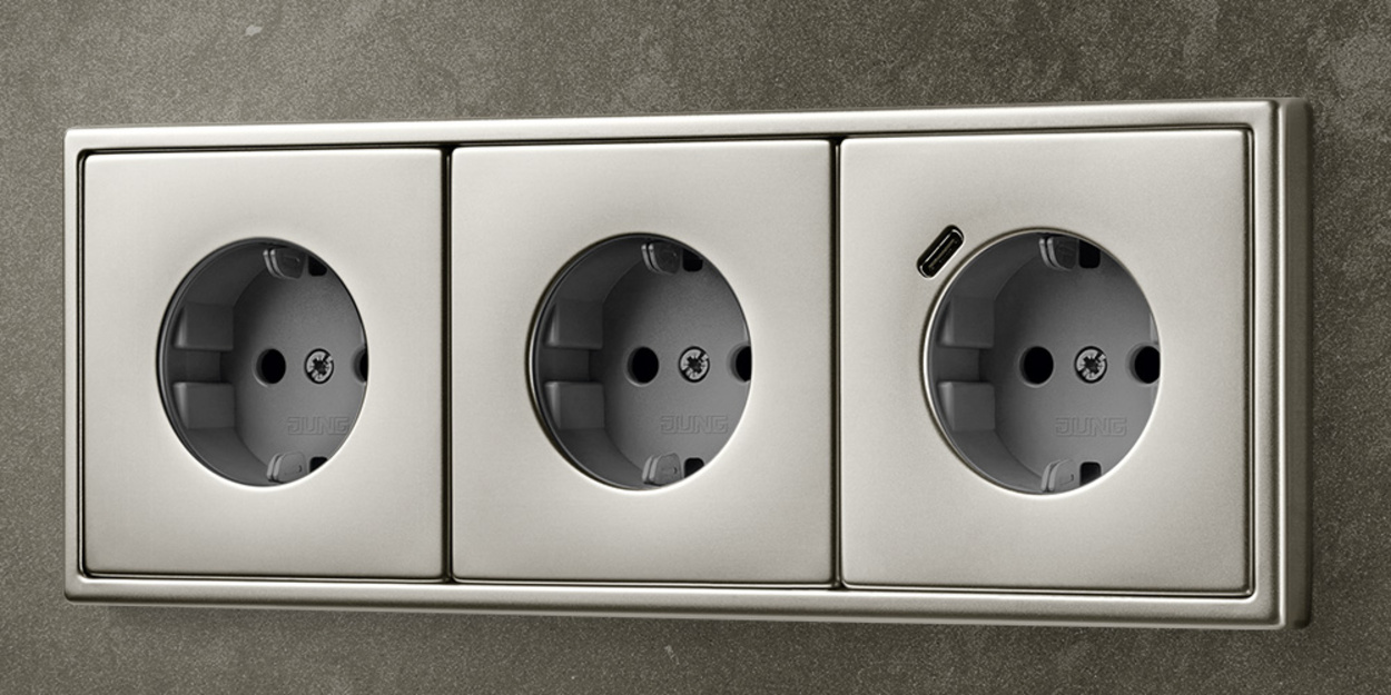 SCHUKO® Steckdosen mit USB bei Elektro & Blitzschutz Wäsche GmbH in Meinsdorf