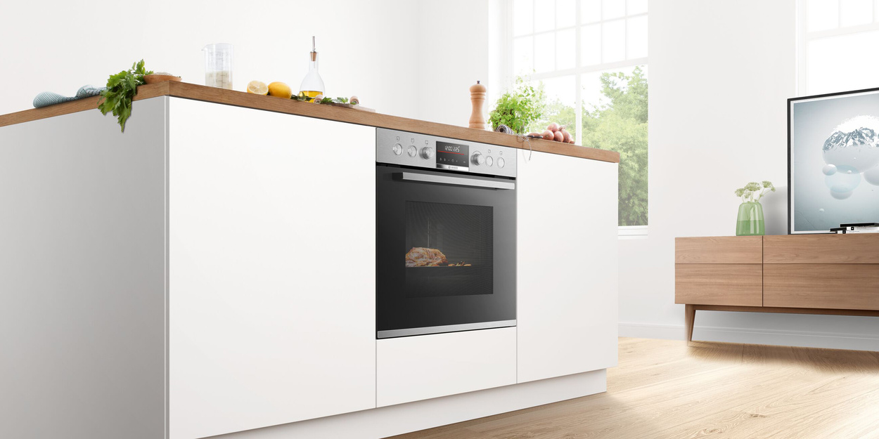 Backöfen und Herdsets bei Elektro & Blitzschutz Wäsche GmbH in Meinsdorf